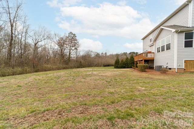 728 Lakeview Drive 109, Mcadenville, NC 28101