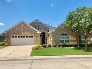 9921 Crestview Drive, Denton, TX 76207