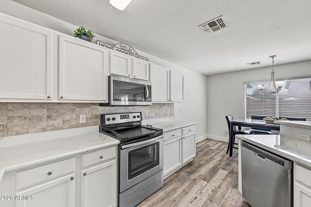 1061 E PONCHO Lane, San Tan Valley, AZ 85143