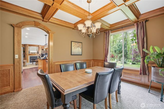 2139 H St Road, Blaine, WA 98230