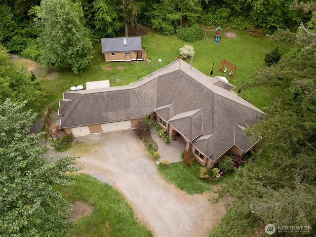 2139 H St Road, Blaine, WA 98230