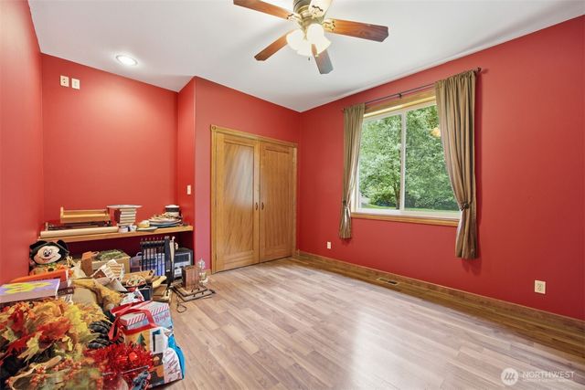 2139 H St Road, Blaine, WA 98230