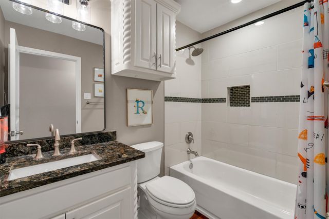 7424 Meadow Oaks Drive, Dallas, TX 75230