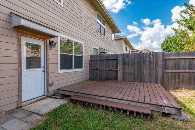 6317 Stoney Creek Drive, Pasadena, TX 77503