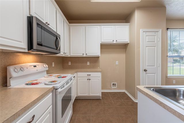 6317 Stoney Creek Drive, Pasadena, TX 77503