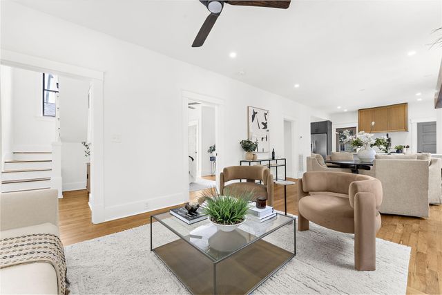1135 King Street, Charleston, SC 29403