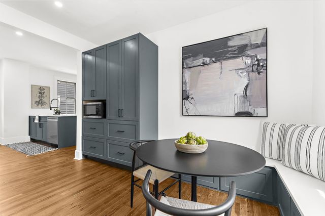 1135 King Street, Charleston, SC 29403