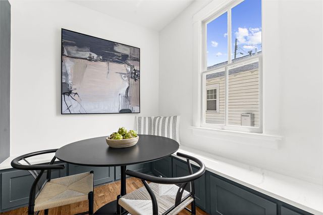 1135 King Street, Charleston, SC 29403