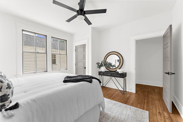 1135 King Street, Charleston, SC 29403