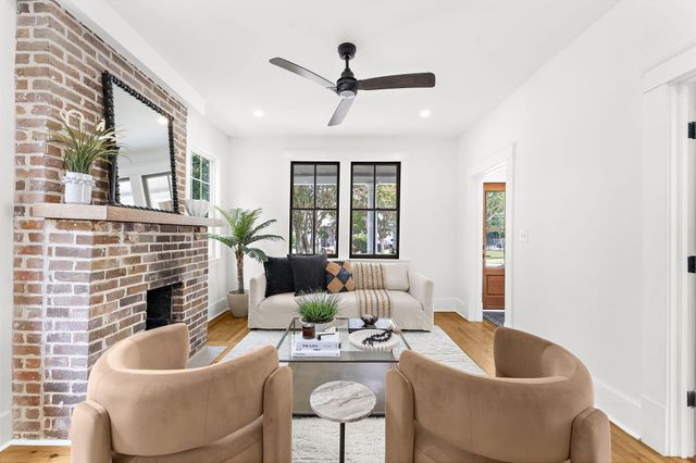 1135 King Street, Charleston, SC 29403