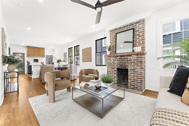 1135 King Street, Charleston, SC 29403