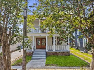 1135 King Street, Charleston, SC 29403