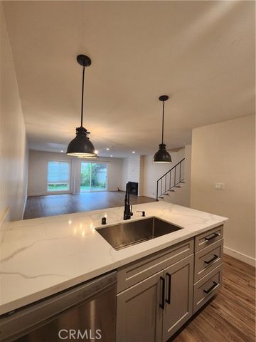 120 S Francisca Avenue 18, Redondo Beach, CA 90277