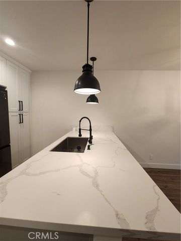 120 S Francisca Avenue 18, Redondo Beach, CA 90277