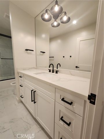 120 S Francisca Avenue 18, Redondo Beach, CA 90277