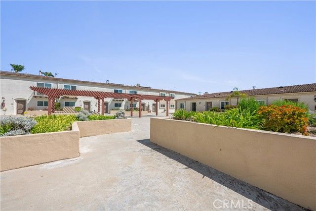 120 S Francisca Avenue 18, Redondo Beach, CA 90277