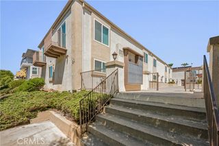 120 S Francisca Avenue 18, Redondo Beach, CA 90277