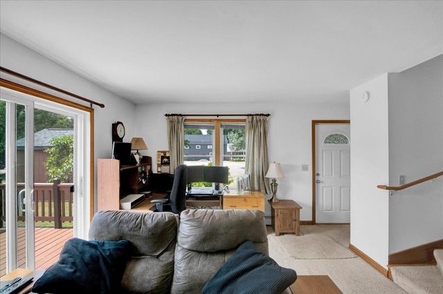 3 Place Drive B, Jericho, VT 05465