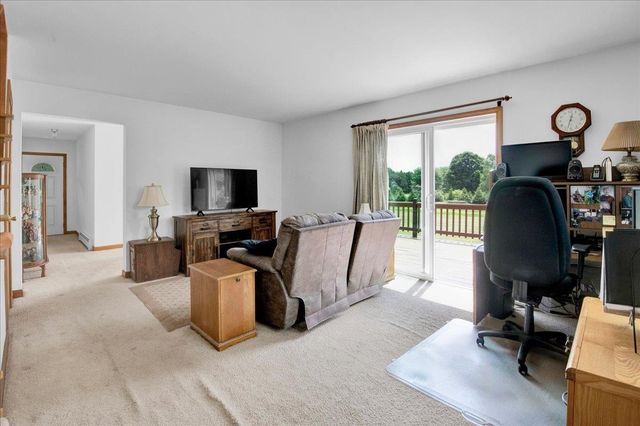 3 Place Drive B, Jericho, VT 05465