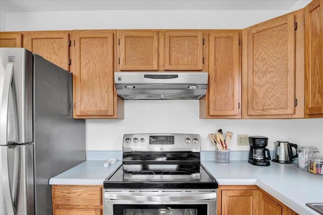 3 Place Drive B, Jericho, VT 05465