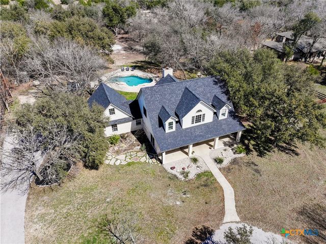 1060 Great Oaks Drive, Salado, TX 76571
