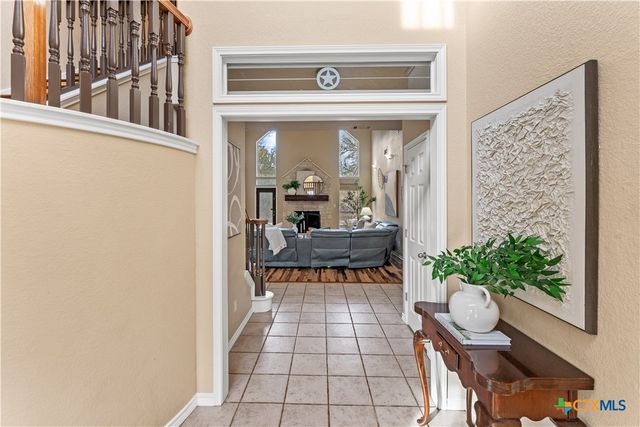 1060 Great Oaks Drive, Salado, TX 76571