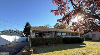 115 WINDING WAY, Morrisville, PA 19067