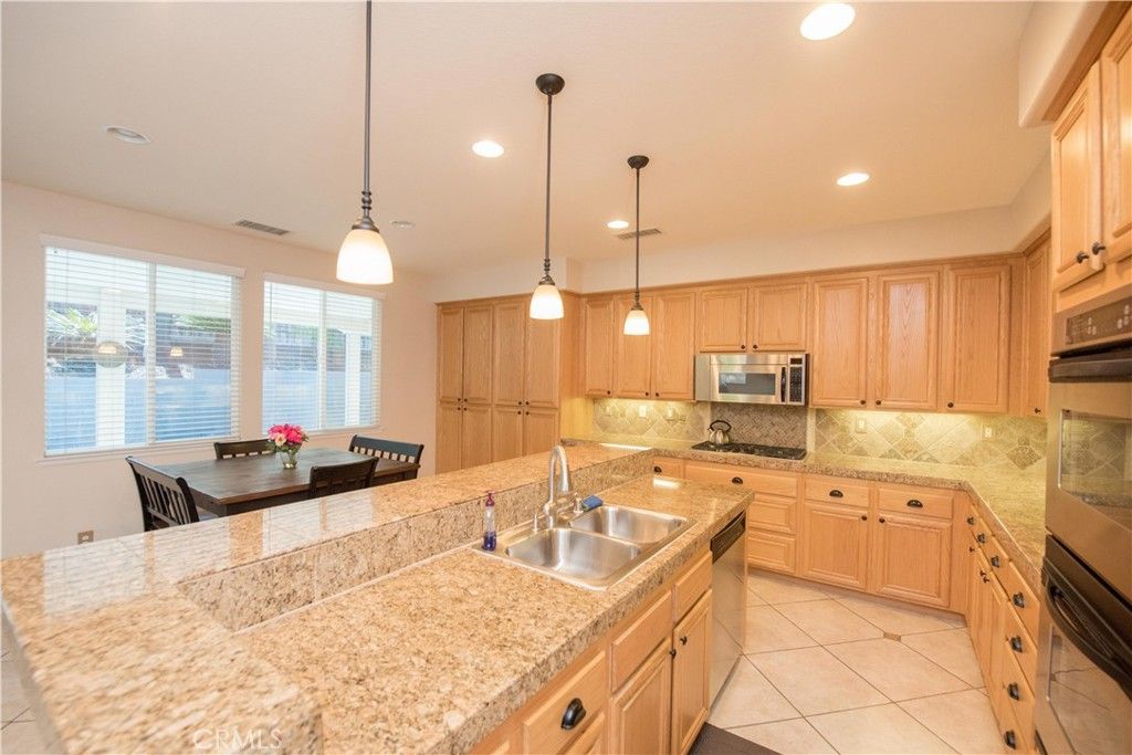 1330 Stuart Circle, Corona, CA 92882 — photo 2