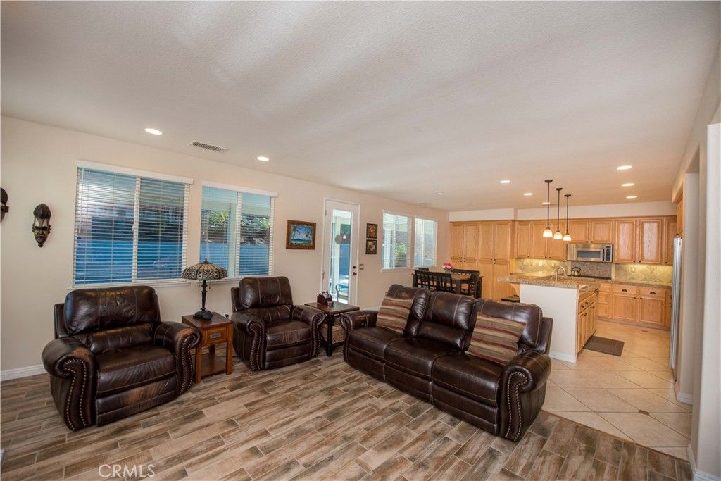1330 Stuart Circle, Corona, CA 92882 — photo 4