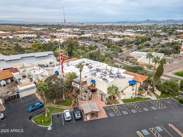 4717 E WINSTON Drive, Phoenix, AZ 85044