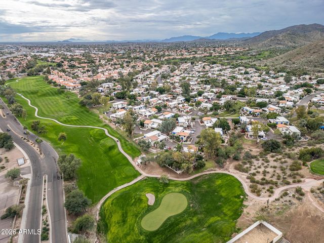 4717 E WINSTON Drive, Phoenix, AZ 85044