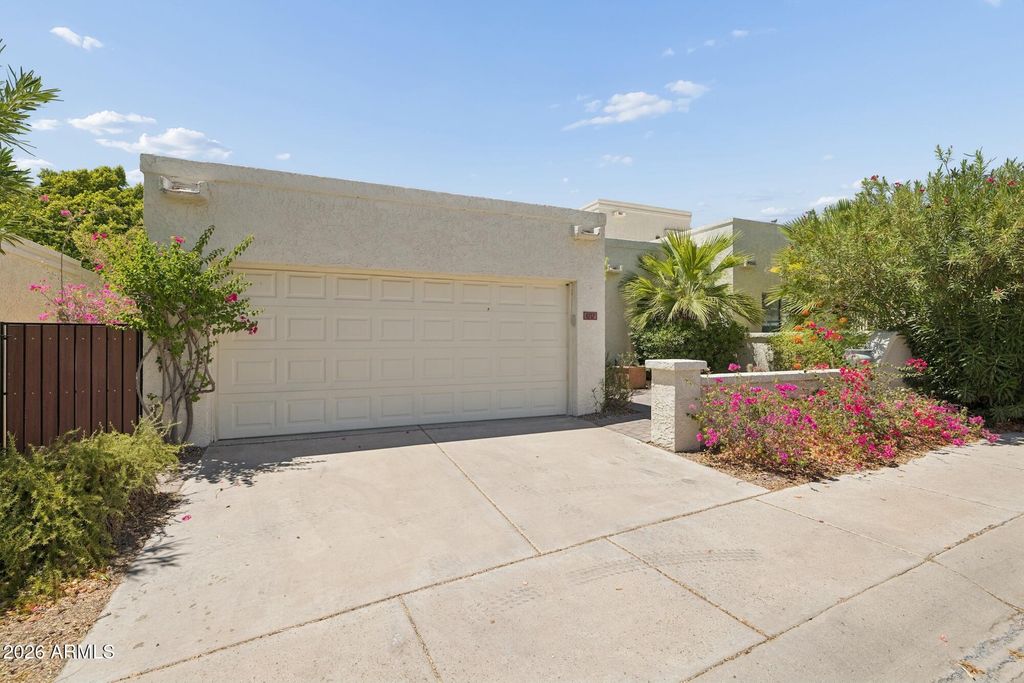4717 E WINSTON Drive, Phoenix, AZ 85044 — photo 2