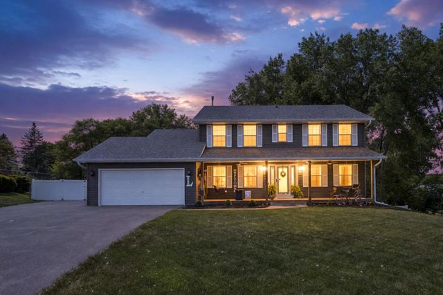 7891 Claiborne Lane, Inver Grove Heights, MN 55076
