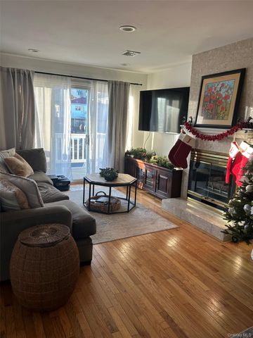 663 E Broadway A, Long Beach, NY 11561