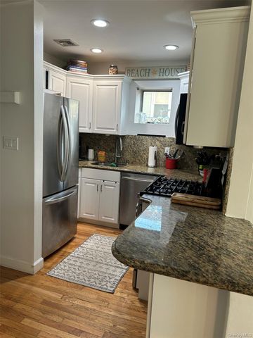 663 E Broadway A, Long Beach, NY 11561