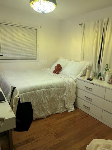 663 E Broadway A, Long Beach, NY 11561