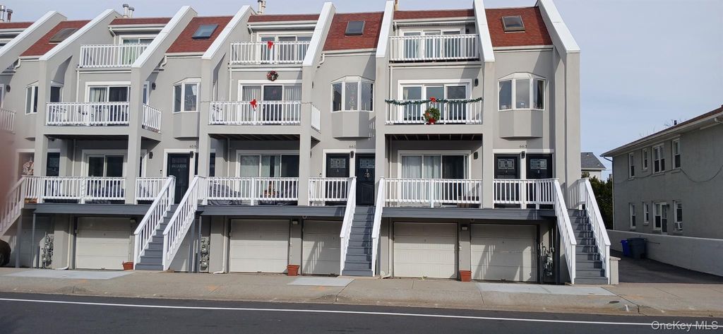 663 E Broadway A, Long Beach, NY 11561