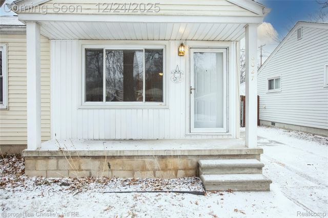 6027 Wilmer Street, Westland, MI 48185