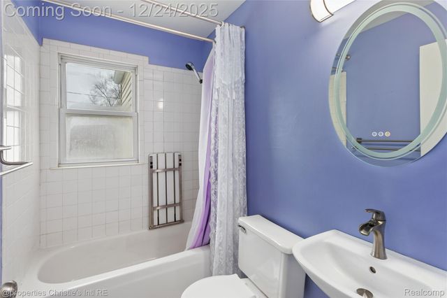 6027 Wilmer Street, Westland, MI 48185