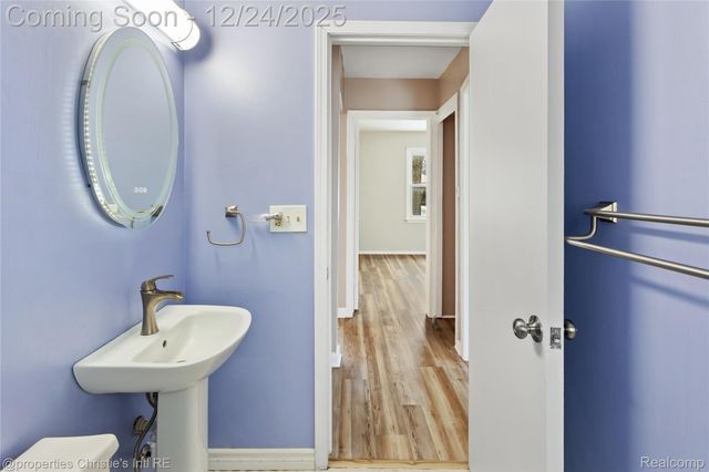 6027 Wilmer Street, Westland, MI 48185