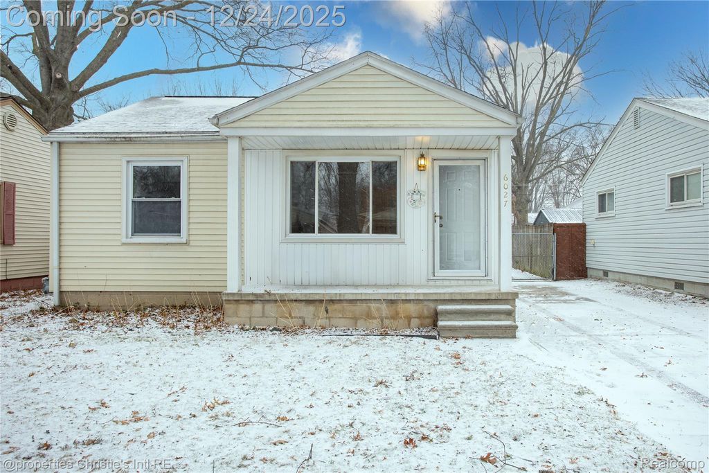 6027 Wilmer Street, Westland, MI 48185