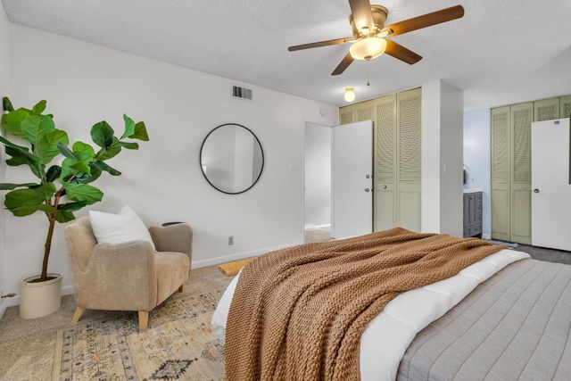 4970 Hillhurst Dr, Fair Oaks, CA 95628