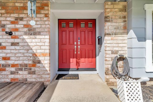 4970 Hillhurst Dr, Fair Oaks, CA 95628