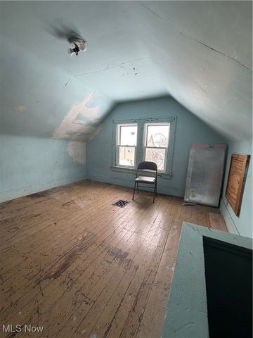 378 Wildwood Avenue, Akron, OH 44320