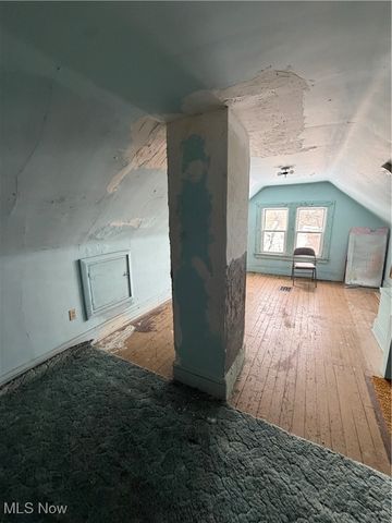 378 Wildwood Avenue, Akron, OH 44320