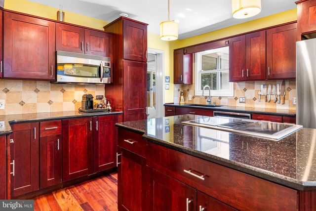 134 E MT PLEASANT AVE, Ambler, PA 19002