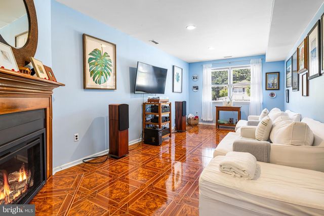 134 E MT PLEASANT AVE, Ambler, PA 19002