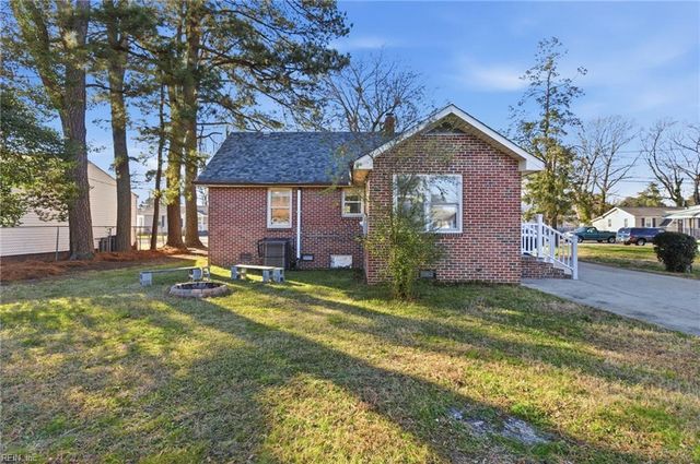 2317 Azalea AVE, Portsmouth, VA 23704