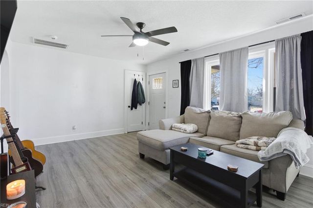 2317 Azalea AVE, Portsmouth, VA 23704