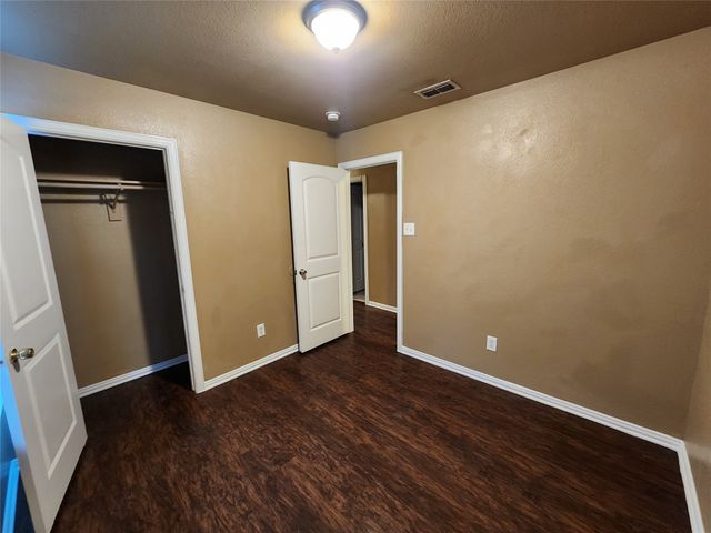 2917 Van Horn Avenue, Fort Worth, TX 76111